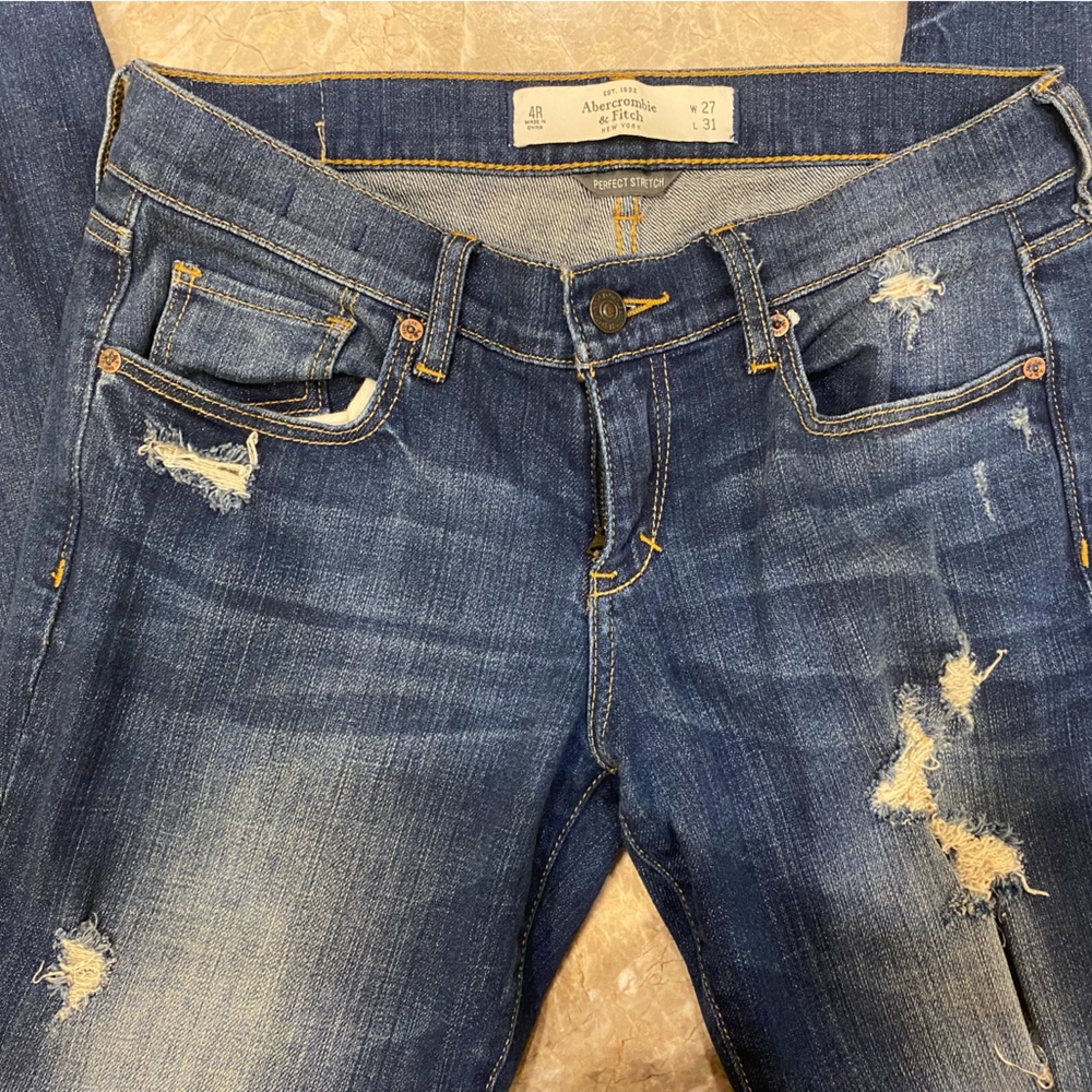 Abercrombie & Fitch Size 27 (US4R) Skinny Jeans